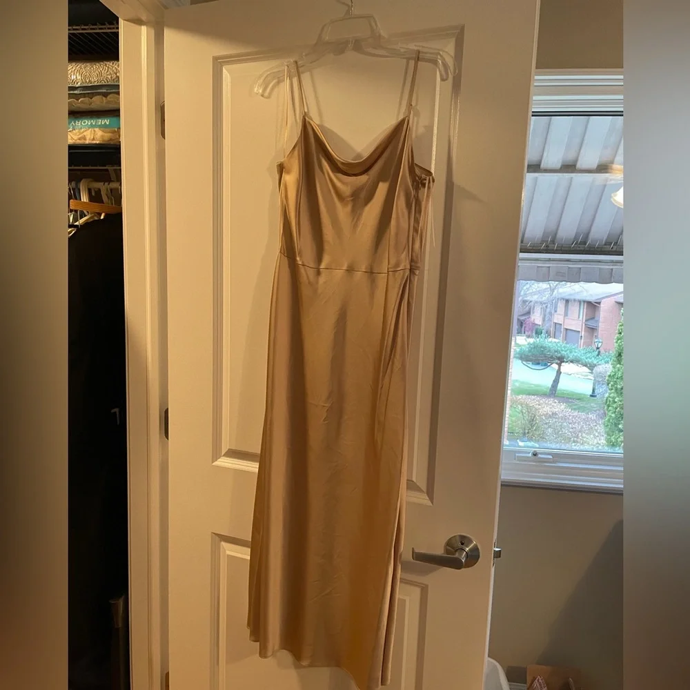 VINCE champagne slip dress Size 2 - Picture 3 of 8